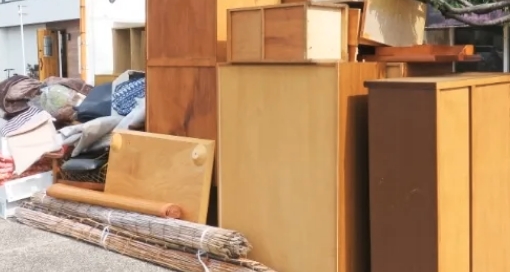 粗大ゴミの解体